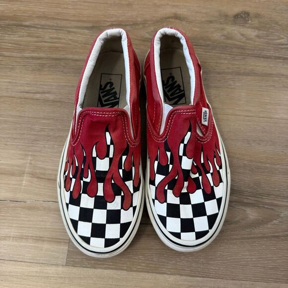 Vans Classic Slip On Checkerboard Flame Red Blood Drip Graphic Shoe Kids 4Y - Picture 2 of 10